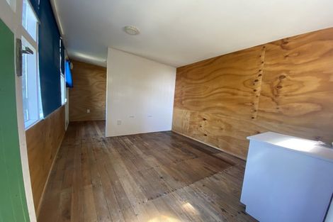 Photo of property in 28 Valley Road, Cashmere, Christchurch, 8022