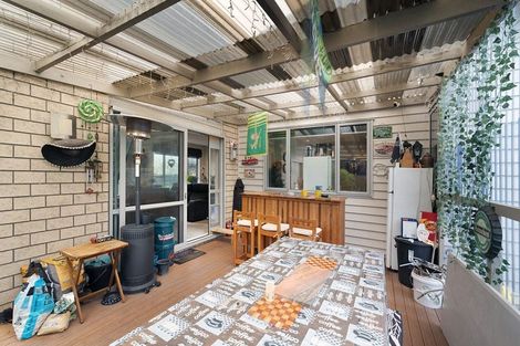 Photo of property in 79 Westgate Drive, Massey, Auckland, 0614