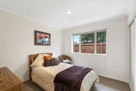 Photo of property in 3 Springside Place, Redwood, Christchurch, 8051