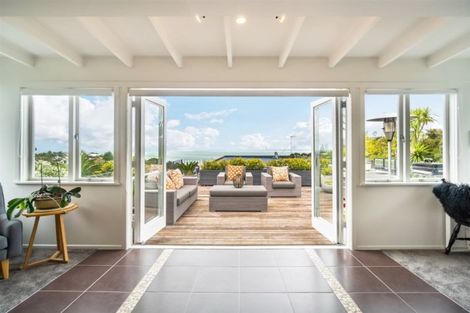 Photo of property in 1/57 Gulf View Road, Murrays Bay, Auckland, 0630