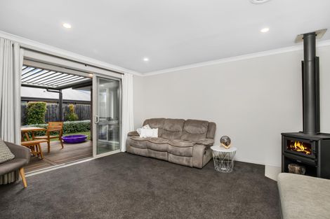 Photo of property in 4 Vivien Place, Patumahoe, Pukekohe, 2679