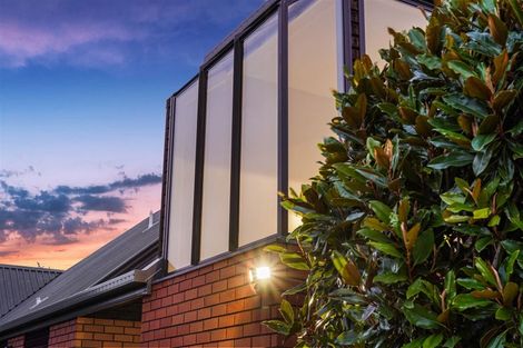 Photo of property in 31 Althorp Place, Avonhead, Christchurch, 8042