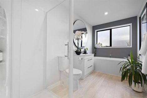 Photo of property in 10 Headley Drive, Lower Shotover, Queenstown, 9304