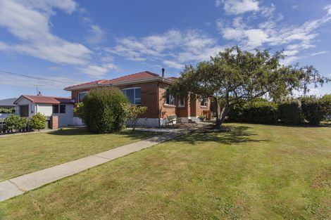 Photo of property in 17 Holmes Street, Holmes Hill, Oamaru, 9401