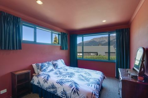 Photo of property in 536a Peninsula Road, Kelvin Heights, Queenstown, 9300