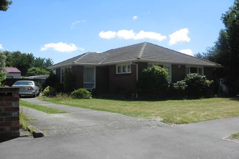 Photo of property in 3 Lochee Road, Upper Riccarton, Christchurch, 8041