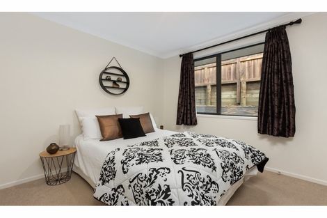 Photo of property in 31 Bateleur Close, Welcome Bay, Tauranga, 3112