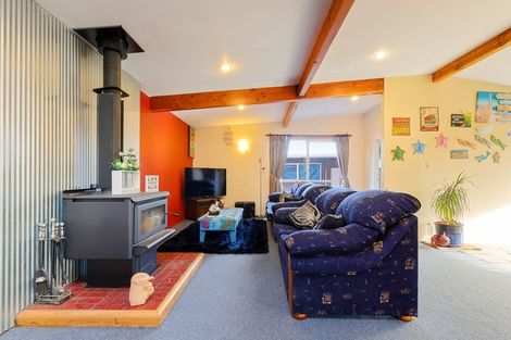 Photo of property in 54 Grierson Avenue, Amberley, 7481