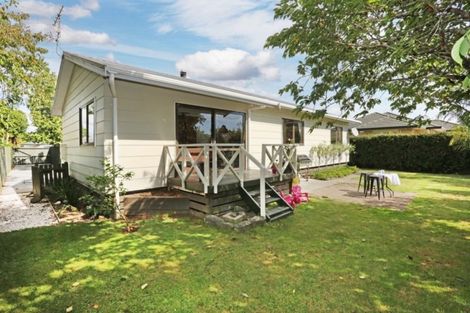 Photo of property in 2/134 Clevedon Road, Papakura, 2110