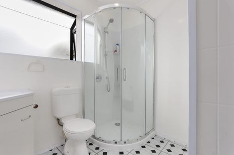 Photo of property in 7a Taioma Crescent, Te Atatu Peninsula, Auckland, 0610