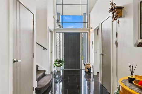 Photo of property in 1 Hollyford Place, Aotea, Porirua, 5024