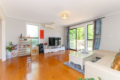 Photo of property in 1/41 Domain Road, Glenfield, Auckland, 0629