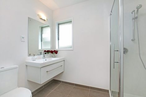 Photo of property in 2/244 Saint Heliers Bay Road, Saint Heliers, Auckland, 1071