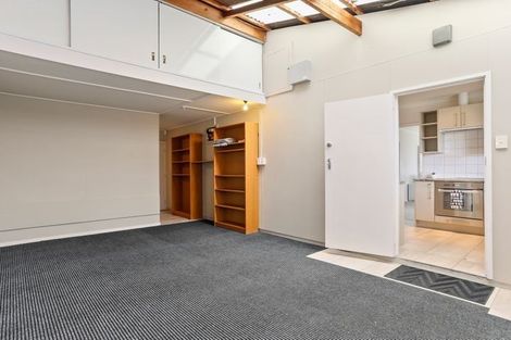 Photo of property in 2/27a Eastern Beach Road, Eastern Beach, Auckland, 2012