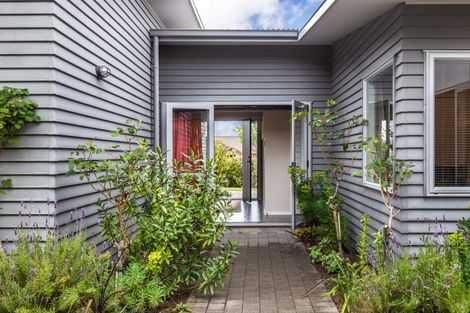 Photo of property in 10 Harling Close, Nukuhau, Taupo, 3330