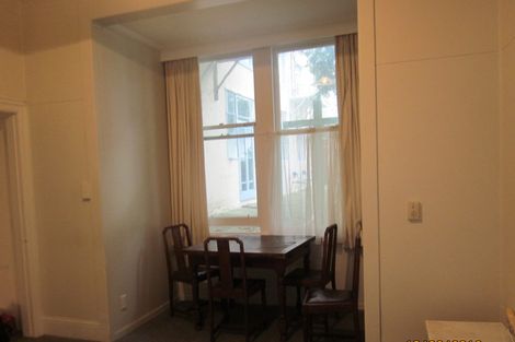 Photo of property in 18 Portland Crescent, Thorndon, Wellington, 6011