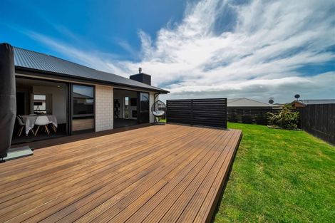 Photo of property in 3 Roy Johns Way, Bell Block, New Plymouth, 4312