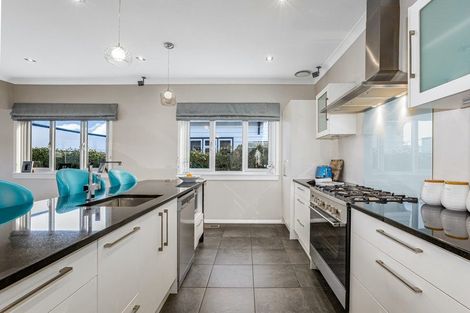 Photo of property in 11 Hathaway Avenue, Boulcott, Lower Hutt, 5010