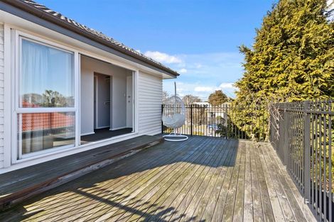 Photo of property in 8 Mappleton Avenue, Burnside, Christchurch, 8053