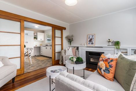 Photo of property in 2979 Cheltenham Hunterville Road, Cheltenham, Feilding, 4777