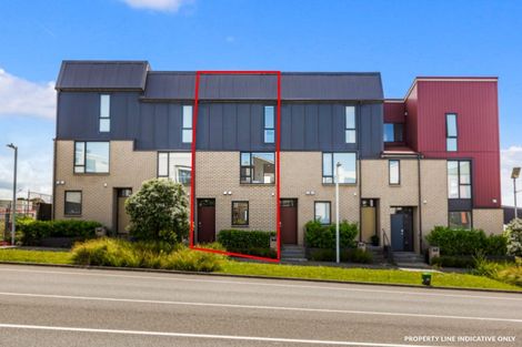 Photo of property in 8 Hobsonville Point Road, Hobsonville, Auckland, 0616