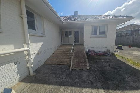 Photo of property in 53 Halver Road, Hillpark, Auckland, 2102