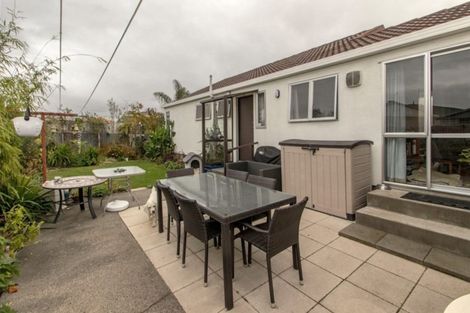 Photo of property in 4/386 Gloucester Street, Taradale, Napier, 4112