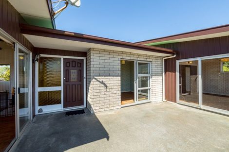 Photo of property in 13 Rembrandt Avenue, Tawa, Wellington, 5028