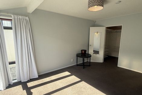 Photo of property in 1/214 Springfield Road, St Albans, Christchurch, 8014