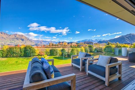 Photo of property in 27 Ridgecrest, Wanaka, 9305