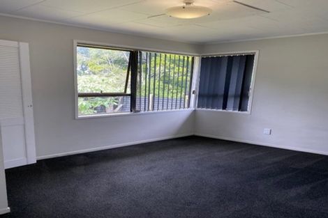 Photo of property in 2 Matua Place, Clendon Park, Auckland, 2103