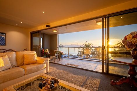 Photo of property in Waterfront Apartments, 8/309 Wakefield Quay, Stepneyville, Nelson, 7010