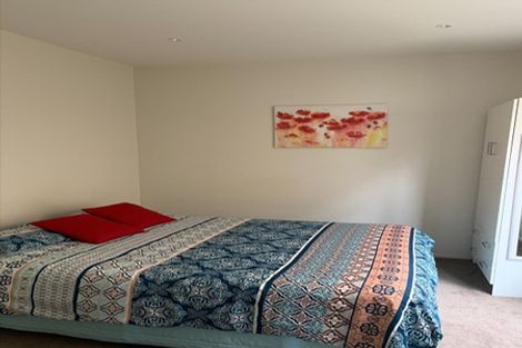 Photo of property in 73 Tamahere Drive, Glenfield, Auckland, 0629