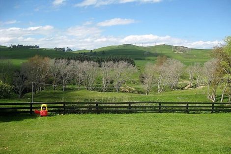 Photo of property in 395 Tataramoa Road, Matamau, Dannevirke, 4977