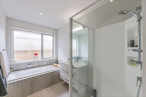 Photo of property in 31 Outlook Terrace, Silverdale, 0932