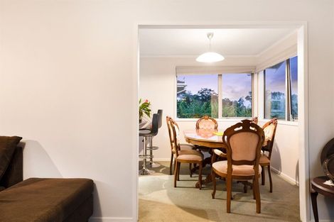 Photo of property in 61 Sunline Avenue, Massey, Auckland, 0614