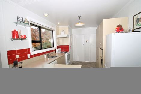 Photo of property in 16 Kinmont Crescent, Kinmont Park, Mosgiel, 9024