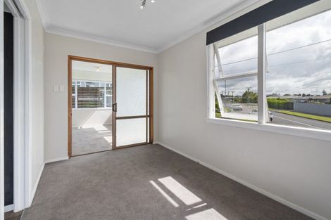 Photo of property in 18 Mcclure Street, Feilding, 4702