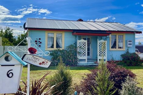 Photo of property in 6 Mary Street, Waimate, 7924