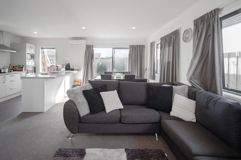 Photo of property in 44 Brittan Drive, Rolleston, 7615