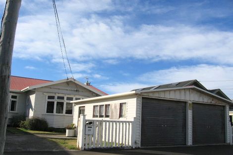 Photo of property in 33 Bridge Street, Rongotai, Wellington, 6022