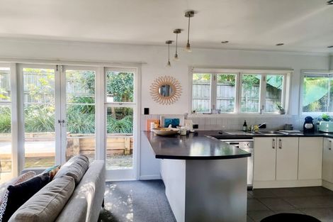 Photo of property in 34 Hastings Parade, Devonport, Auckland, 0624