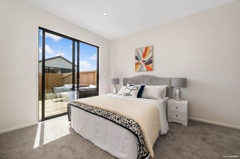 Photo of property in 12 Horokaka Street, Massey, 0614