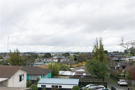 Photo of property in 84 Keegan Drive, Massey, Auckland, 0614