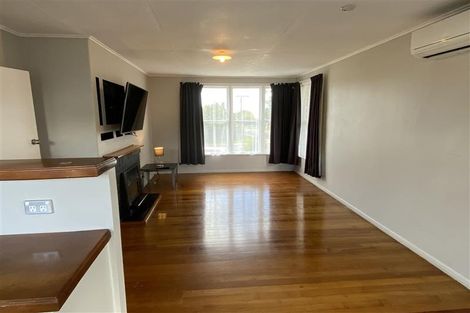 Photo of property in 105 Porchester Road, Papakura, 2110