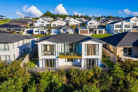 Photo of property in 6 Resolution Drive, Gulf Harbour, Whangaparaoa, 0930