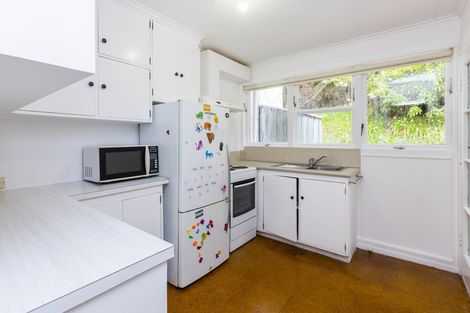 Photo of property in 24b Deller Grove, Silverstream, Upper Hutt, 5019