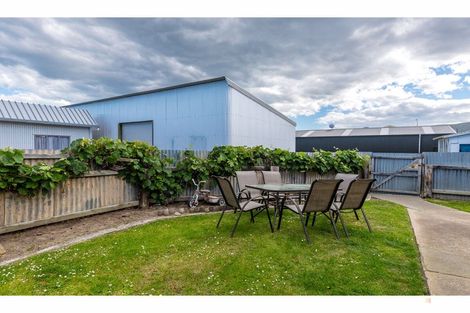 Photo of property in 49 Shearman Street, Waimate, 7924