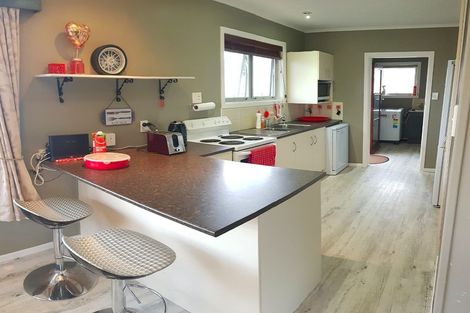 Photo of property in 11 Erika Place, Fairview Downs, Hamilton, 3214