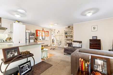 Photo of property in 18 O'neills Road, Swanson, Auckland, 0612